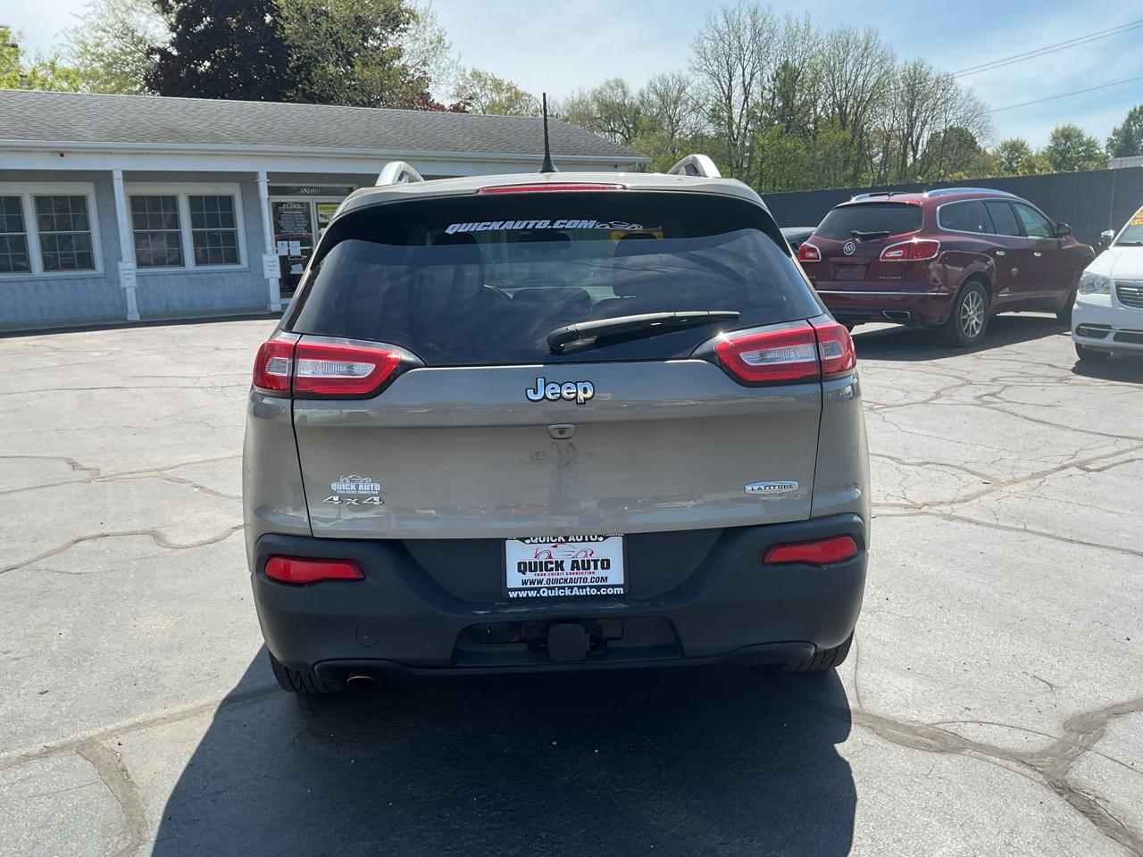 Jeep Cherokee 4WD 4dr Latitude 2016