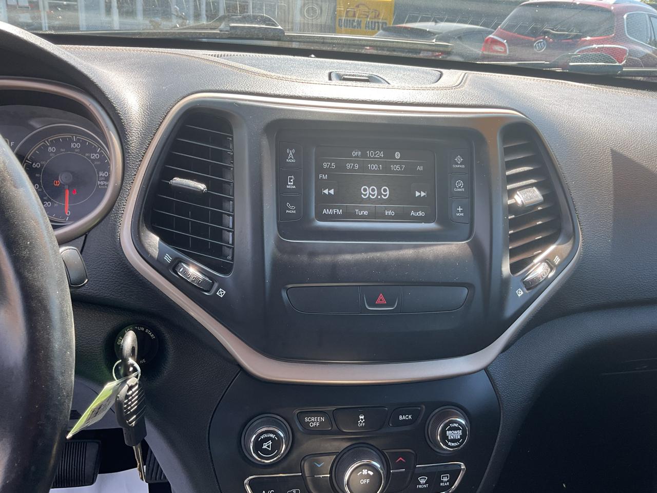 Jeep Cherokee 4WD 4dr Latitude 2016