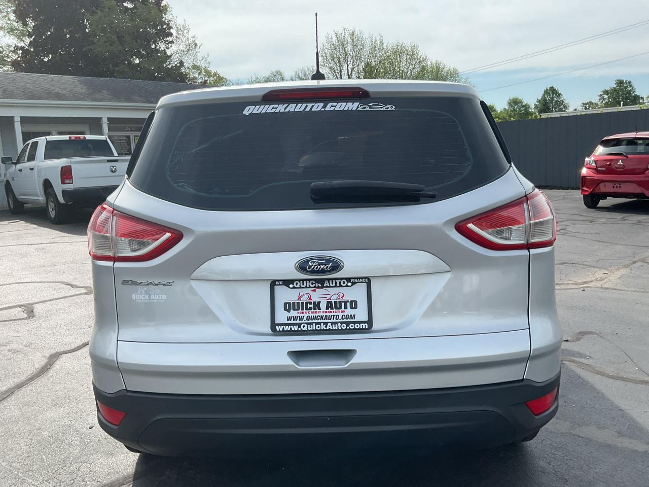 Ford Escape FWD 4dr S 2014