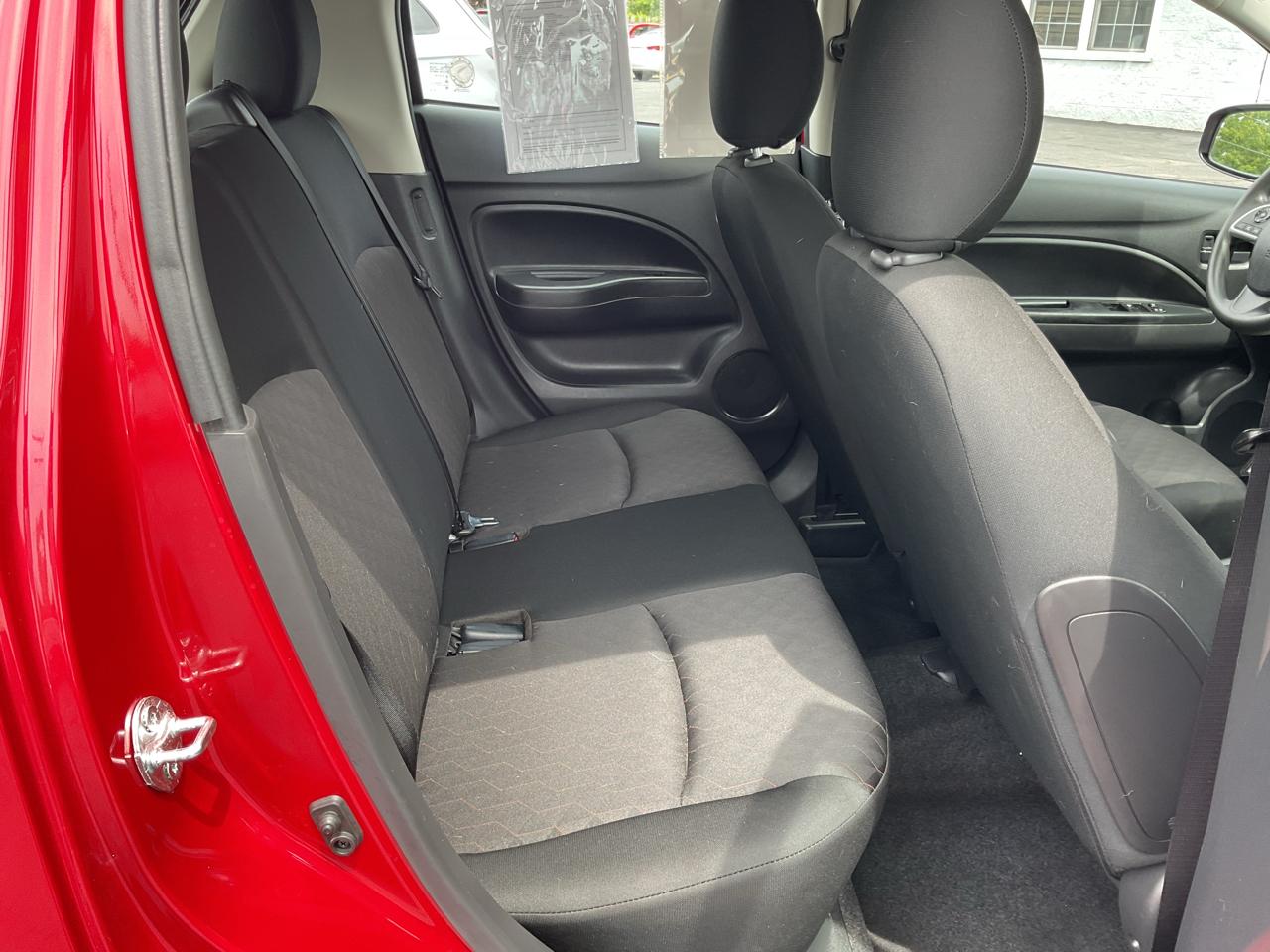 Mitsubishi Mirage ES CVT 2024