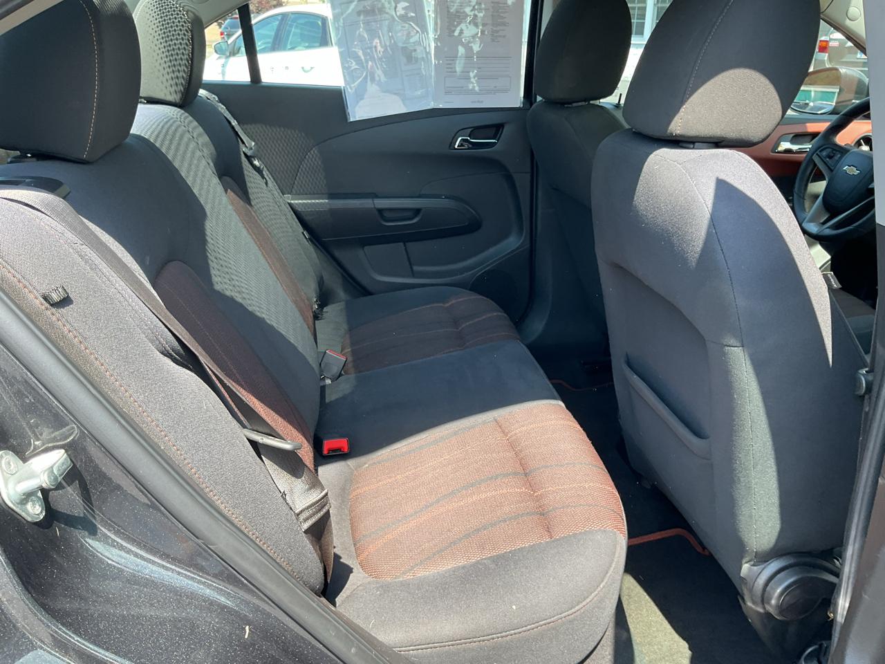 Chevrolet Sonic 4dr Sdn Auto LT 2016