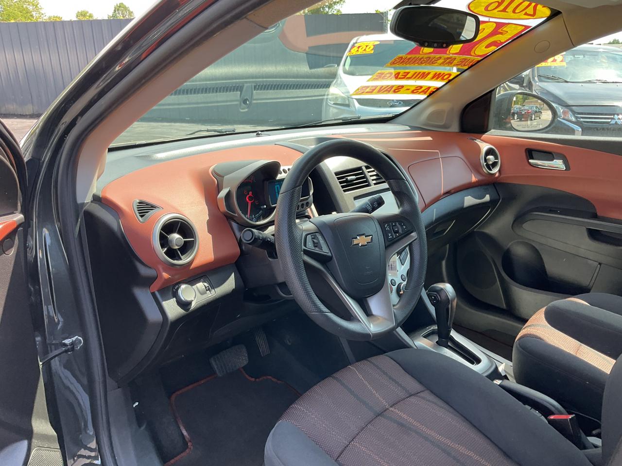 Chevrolet Sonic 4dr Sdn Auto LT 2016