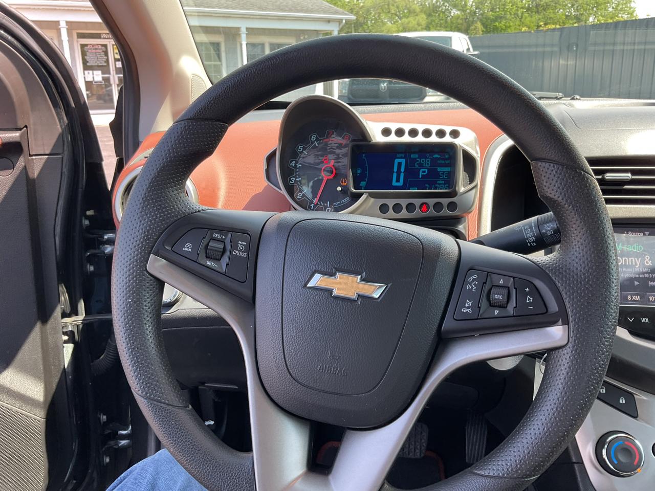 Chevrolet Sonic 4dr Sdn Auto LT 2016