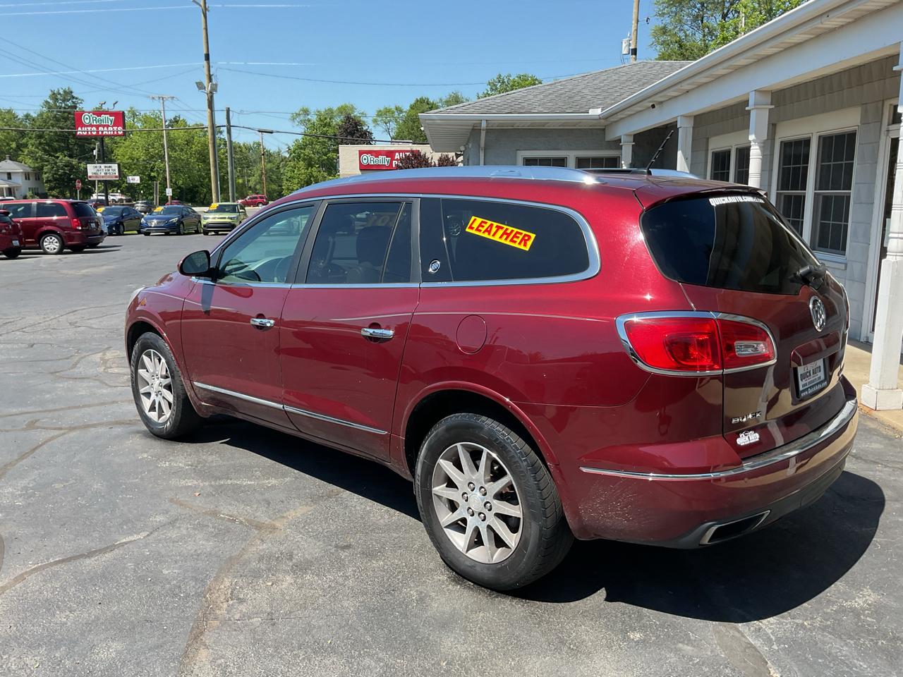 Buick Enclave FWD 4dr Leather 2015