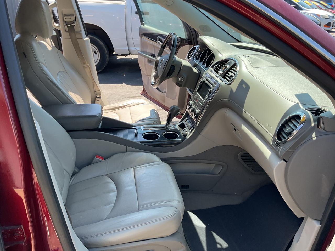 Buick Enclave FWD 4dr Leather 2015