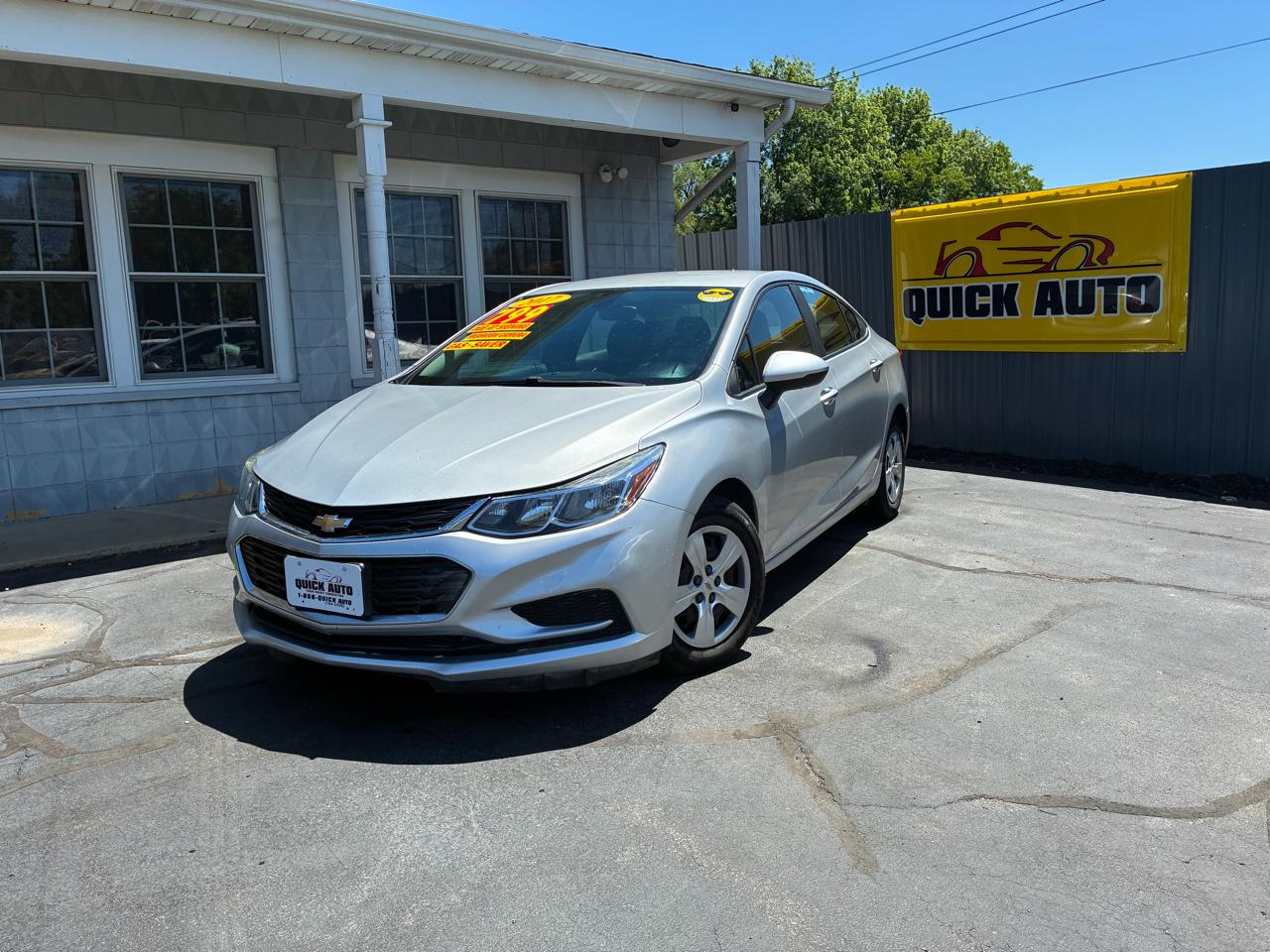 Chevrolet Cruze 4dr Sdn 1.4L LS w/1SB 2017