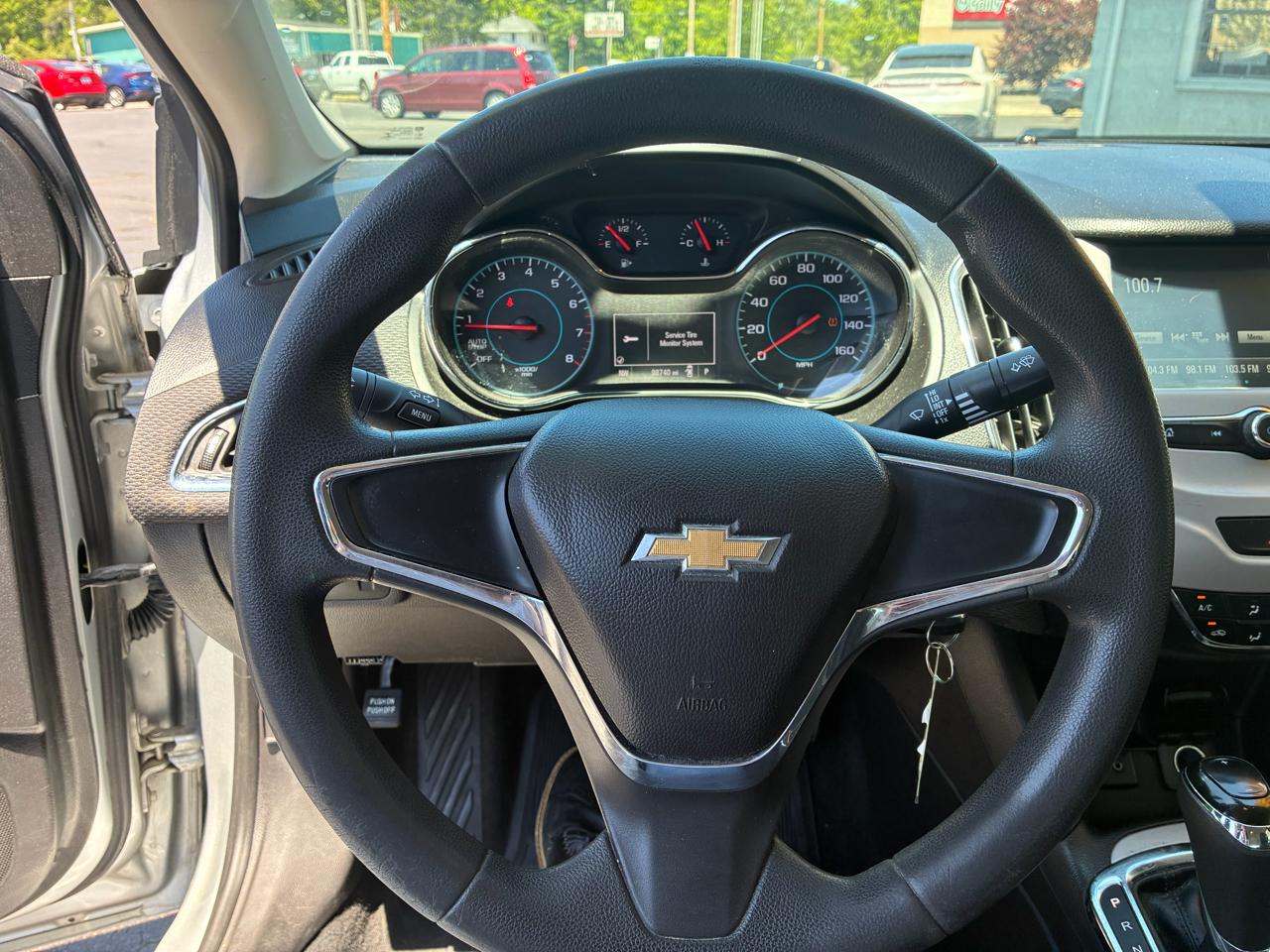 Chevrolet Cruze 4dr Sdn 1.4L LS w/1SB 2017