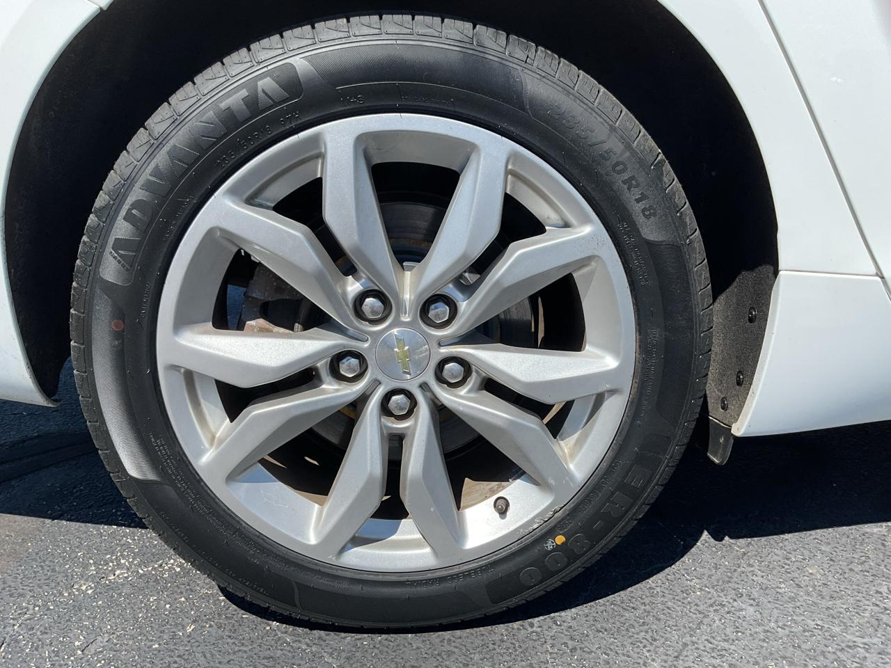 Chevrolet Impala 4dr Sdn LT w/1LT 2017