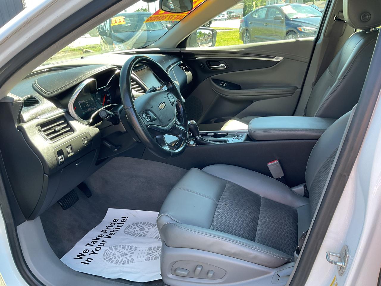 Chevrolet Impala 4dr Sdn LT w/1LT 2017