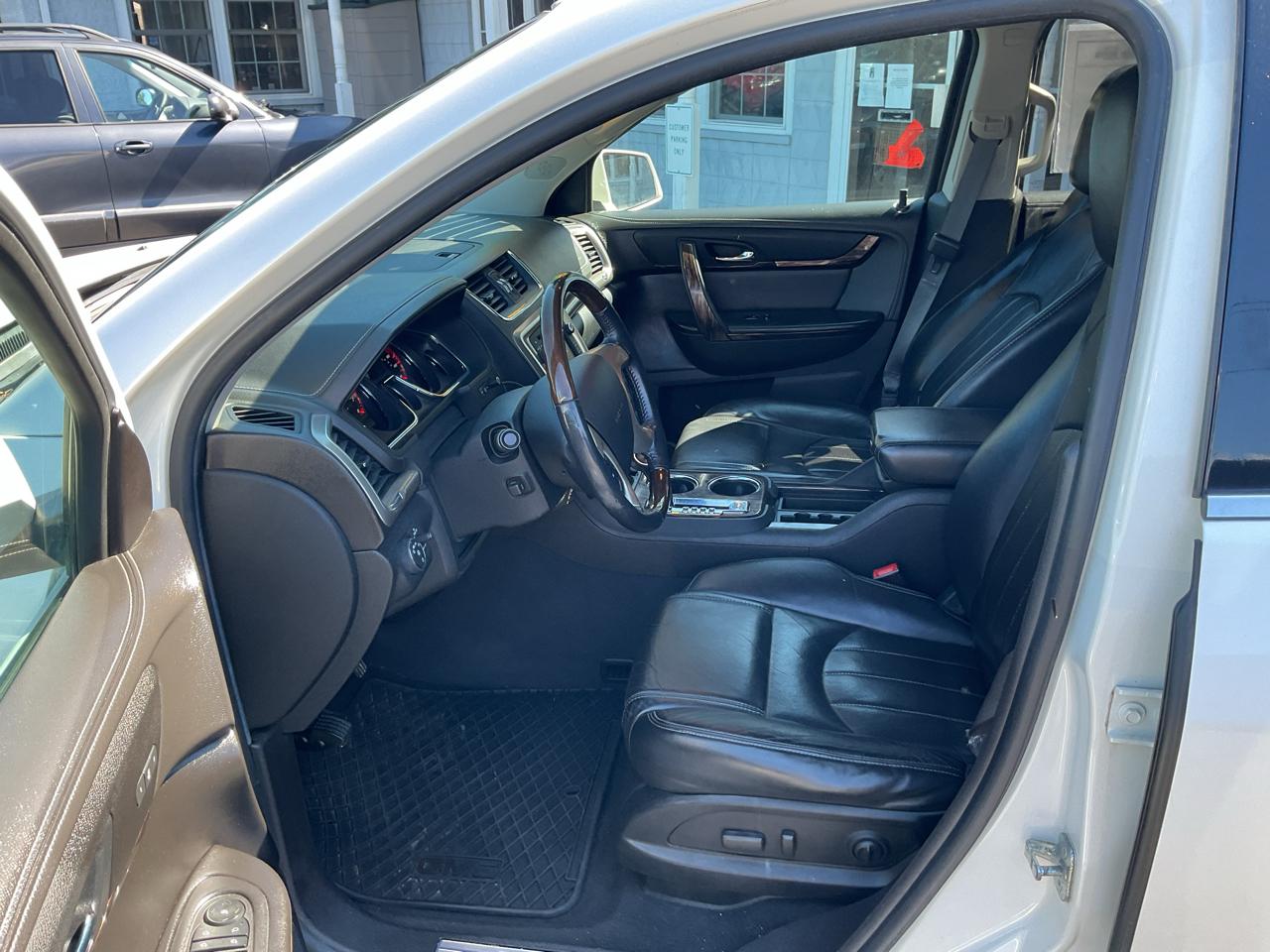 GMC Acadia AWD 4dr Denali 2014
