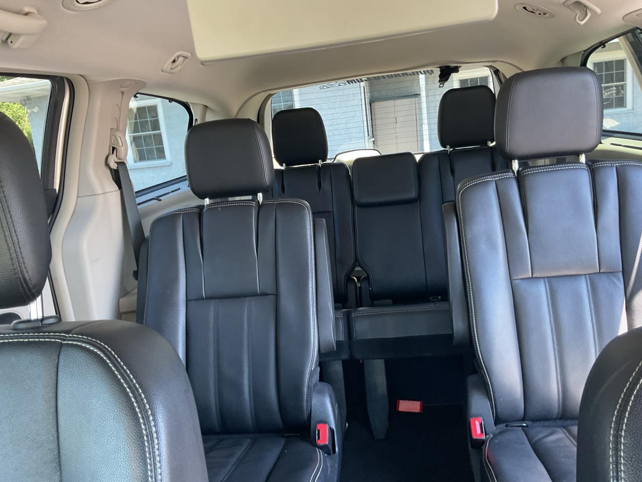 Chrysler Town & Country 4dr Wgn Touring 2015