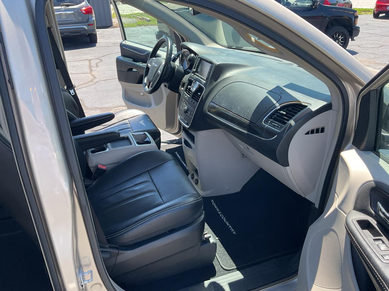 Chrysler Town & Country 4dr Wgn Touring 2015