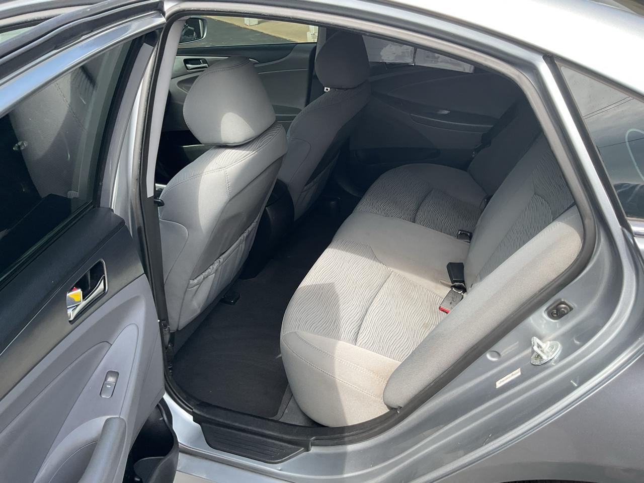 Hyundai Sonata Hybrid 4dr Sdn 2014