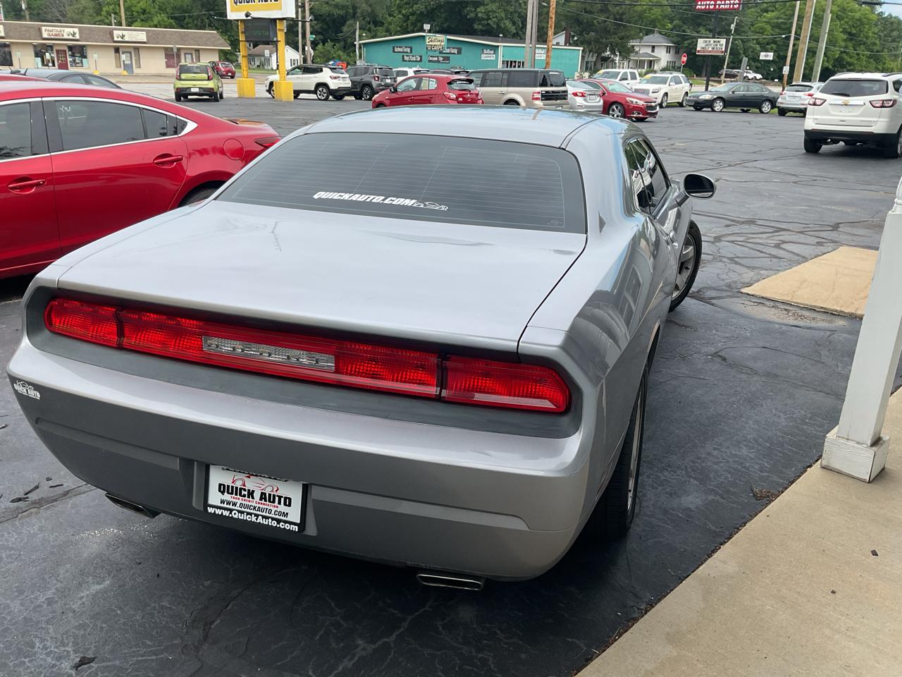 Dodge Challenger 2dr Cpe SXT 2014
