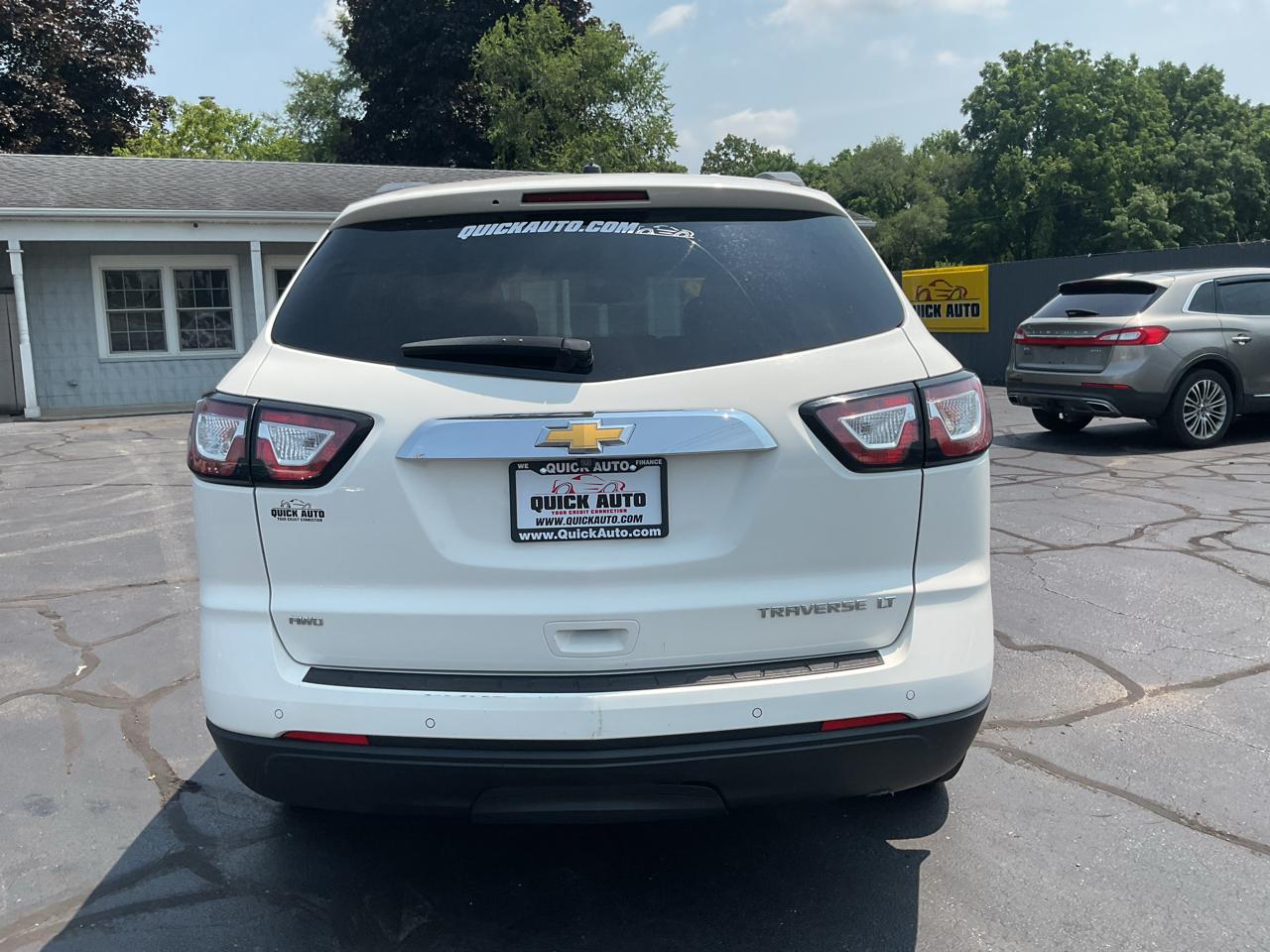 Chevrolet Traverse AWD 4dr LT w/1LT 2015