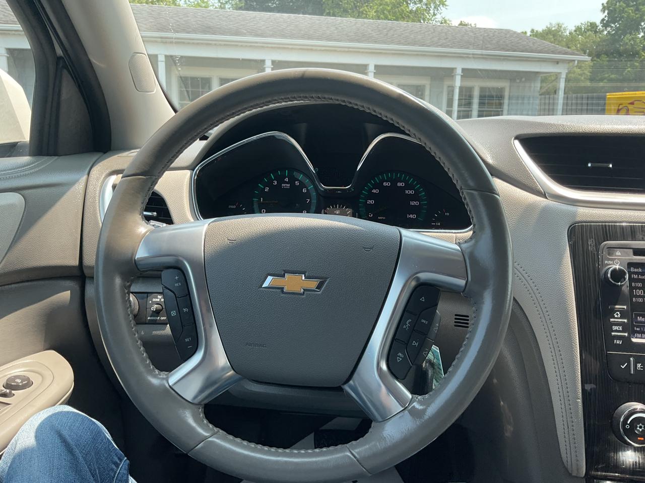 Chevrolet Traverse AWD 4dr LT w/1LT 2015