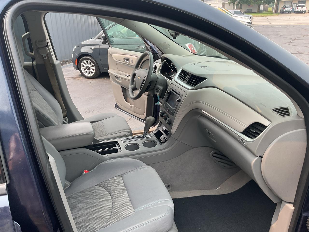 Chevrolet Traverse FWD 4dr LS 2015