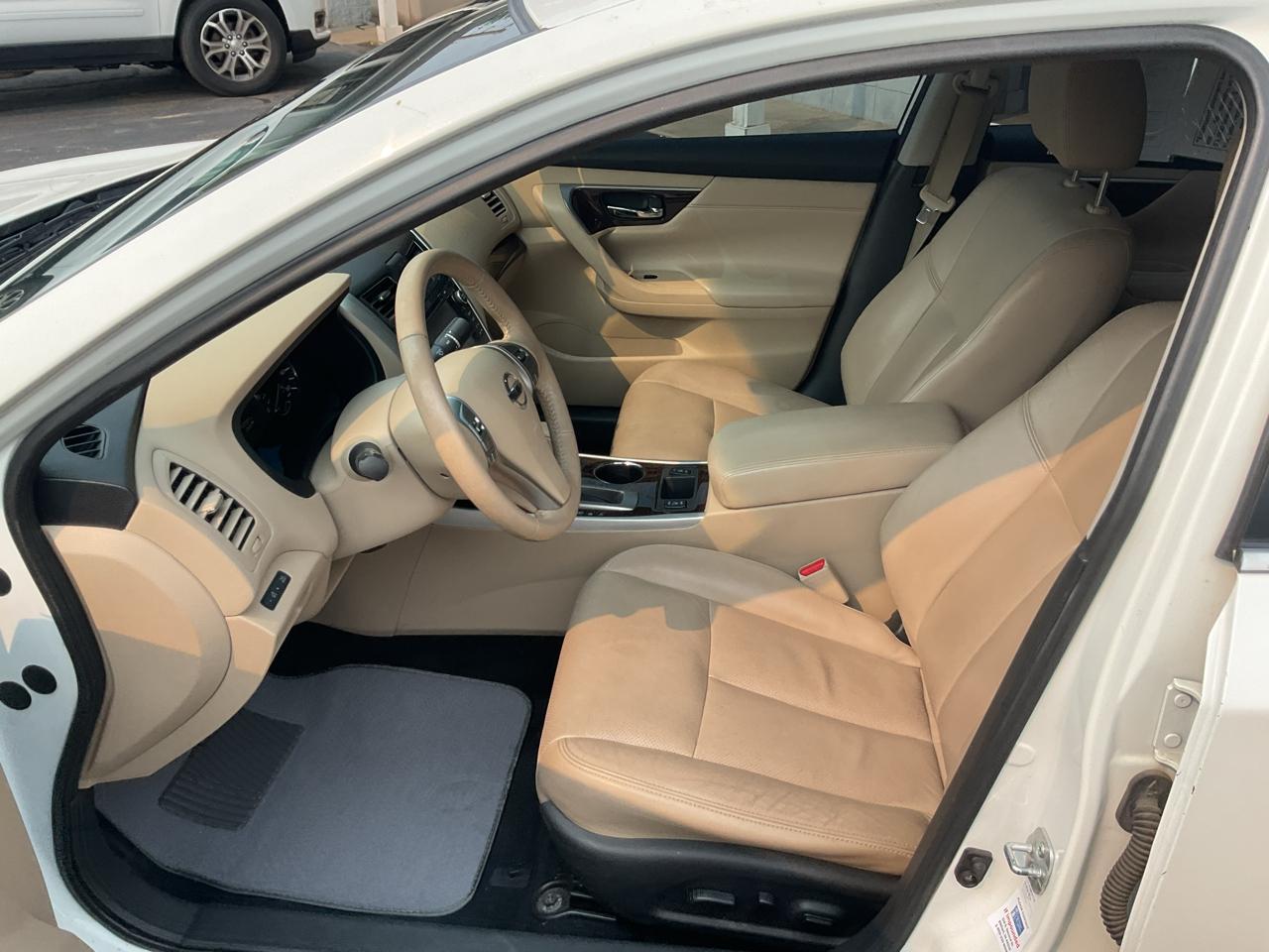 Nissan Altima 4dr Sdn I4 2.5 SL 2015