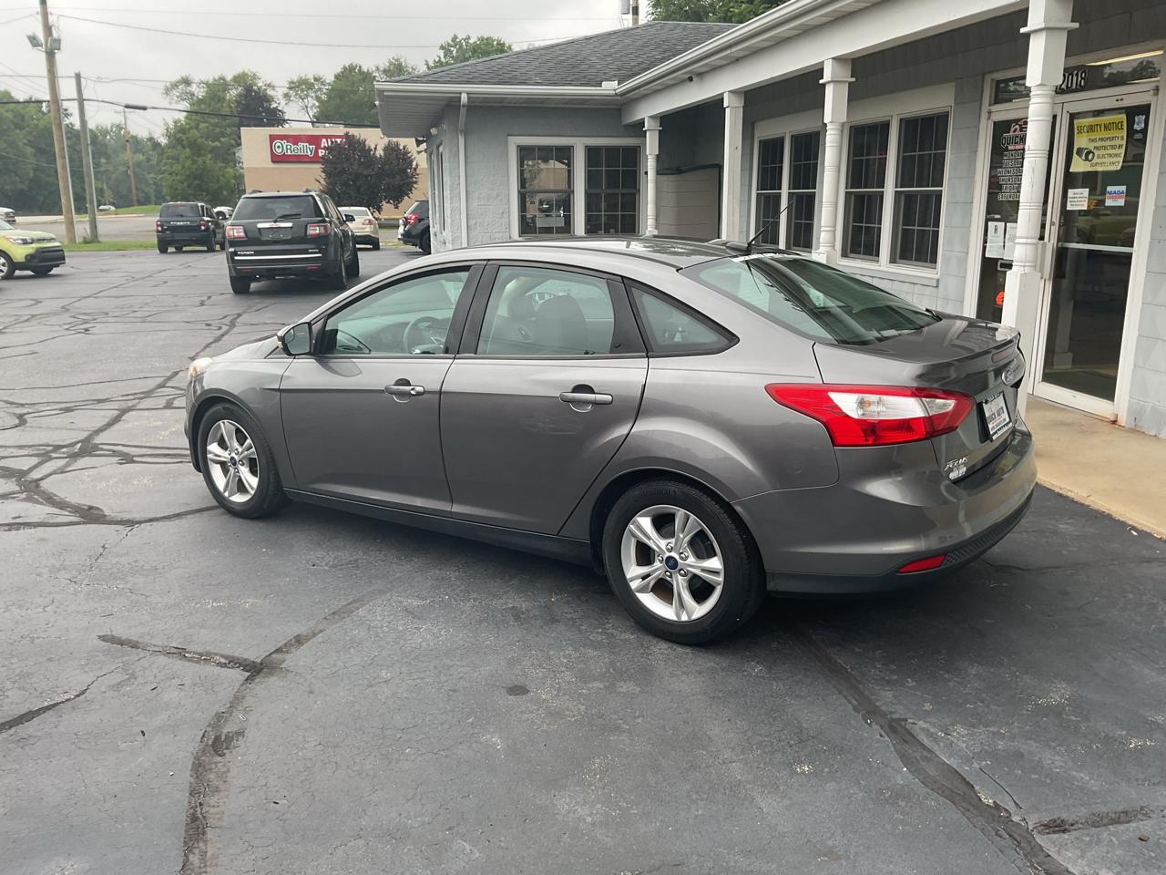 Ford Focus 4dr Sdn SE 2014