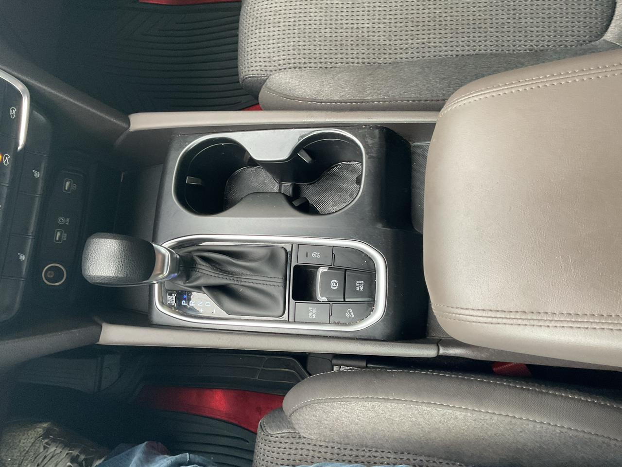 Hyundai Santa Fe SEL 2.4L Auto AWD 2020