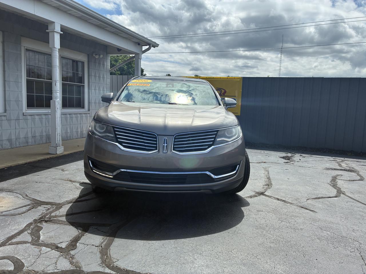 Lincoln MKX AWD 4dr Reserve 2016