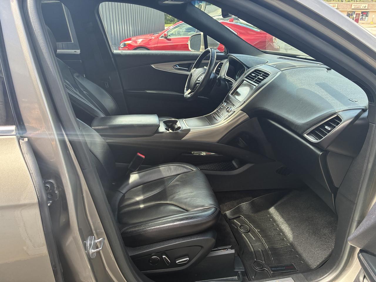 Lincoln MKX AWD 4dr Reserve 2016