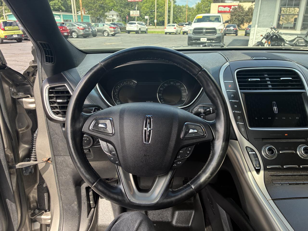 Lincoln MKX AWD 4dr Reserve 2016