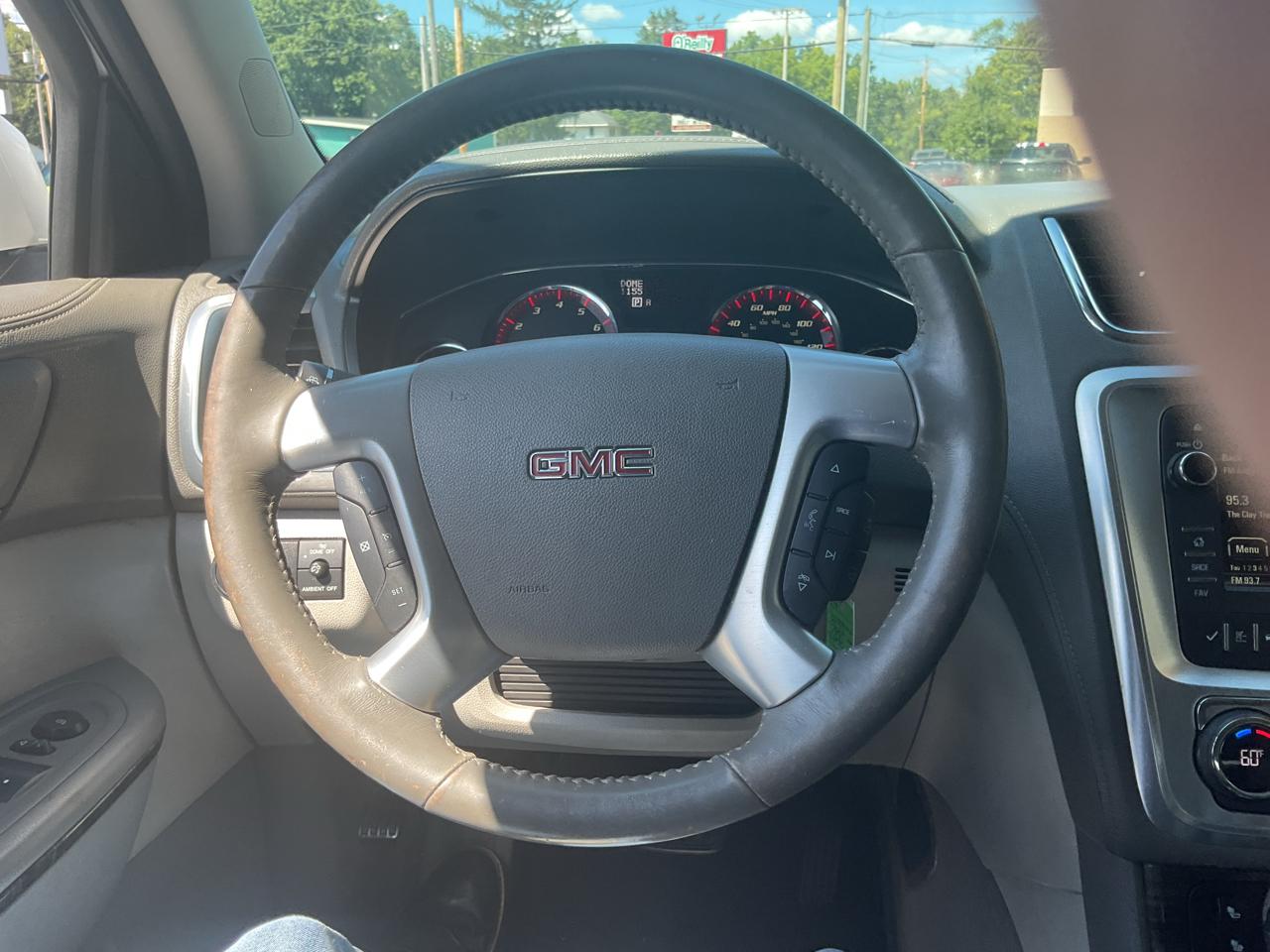 GMC Acadia FWD 4dr SLT w/SLT-1 2016