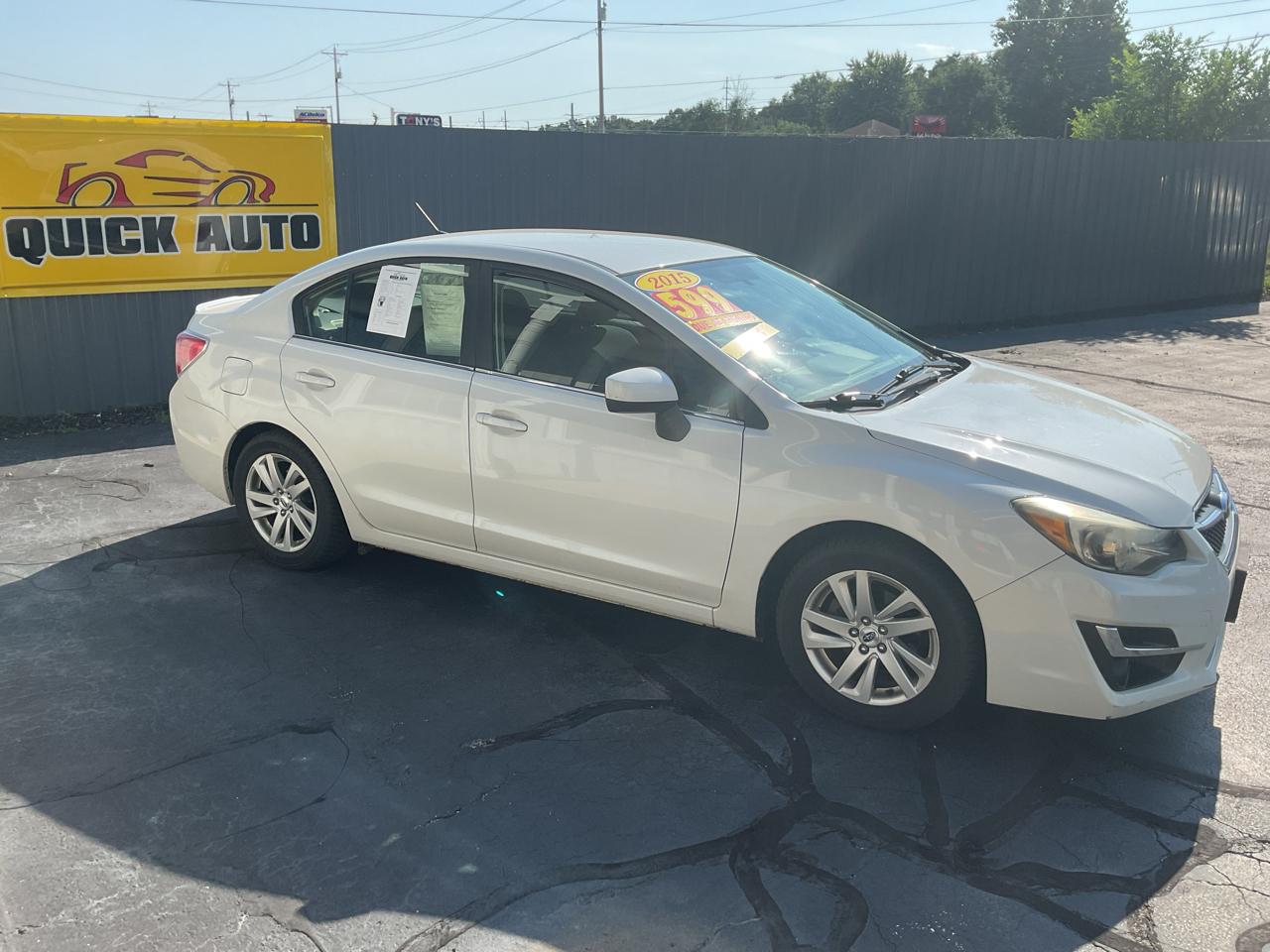 Subaru Impreza Sedan 4dr CVT 2.0i Premium 2015