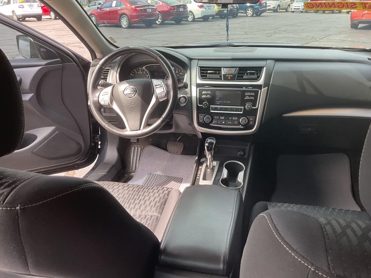 Nissan Altima 2.5 SV 2018