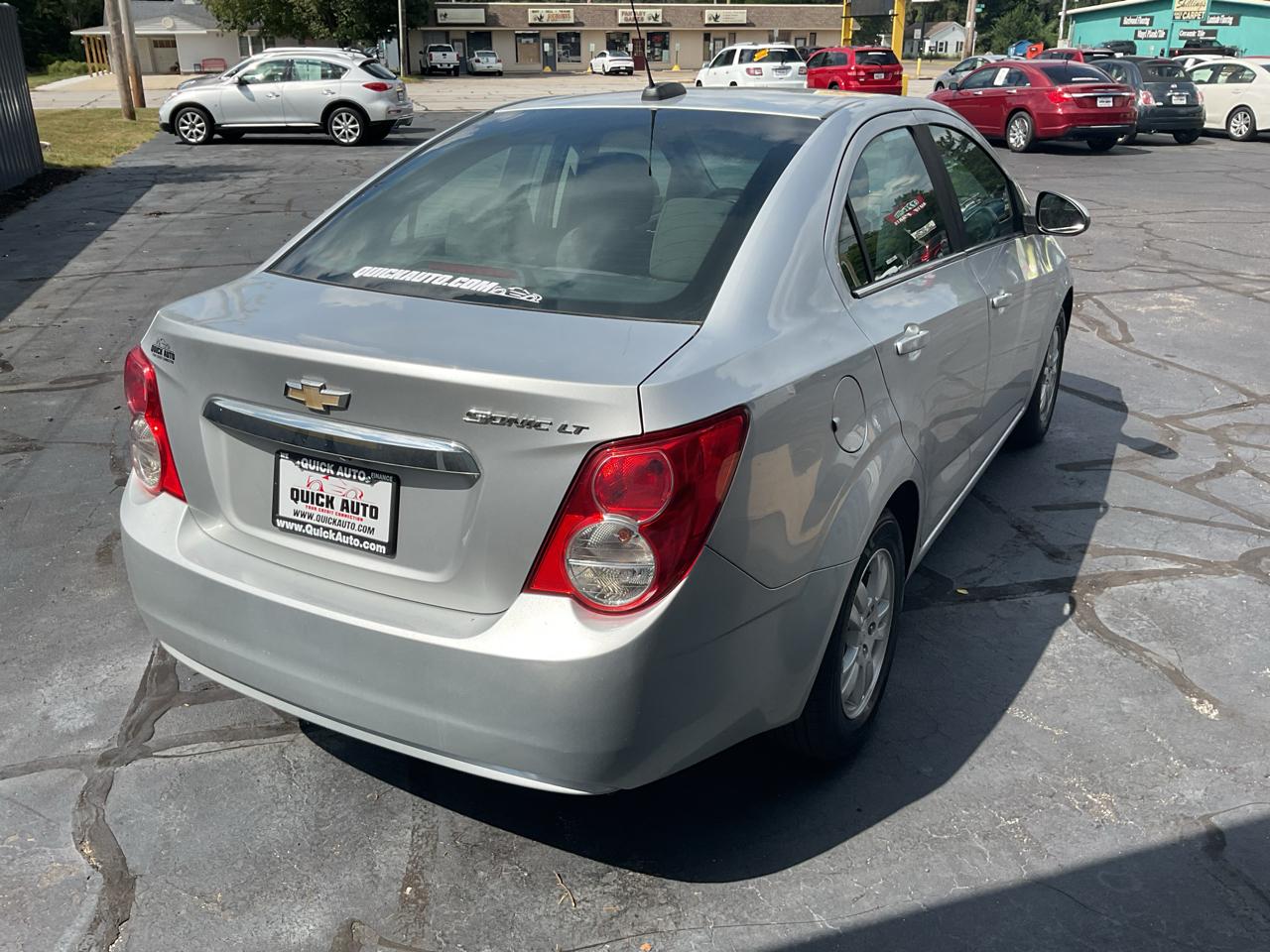 Chevrolet Sonic 4dr Sdn Auto LT 2015