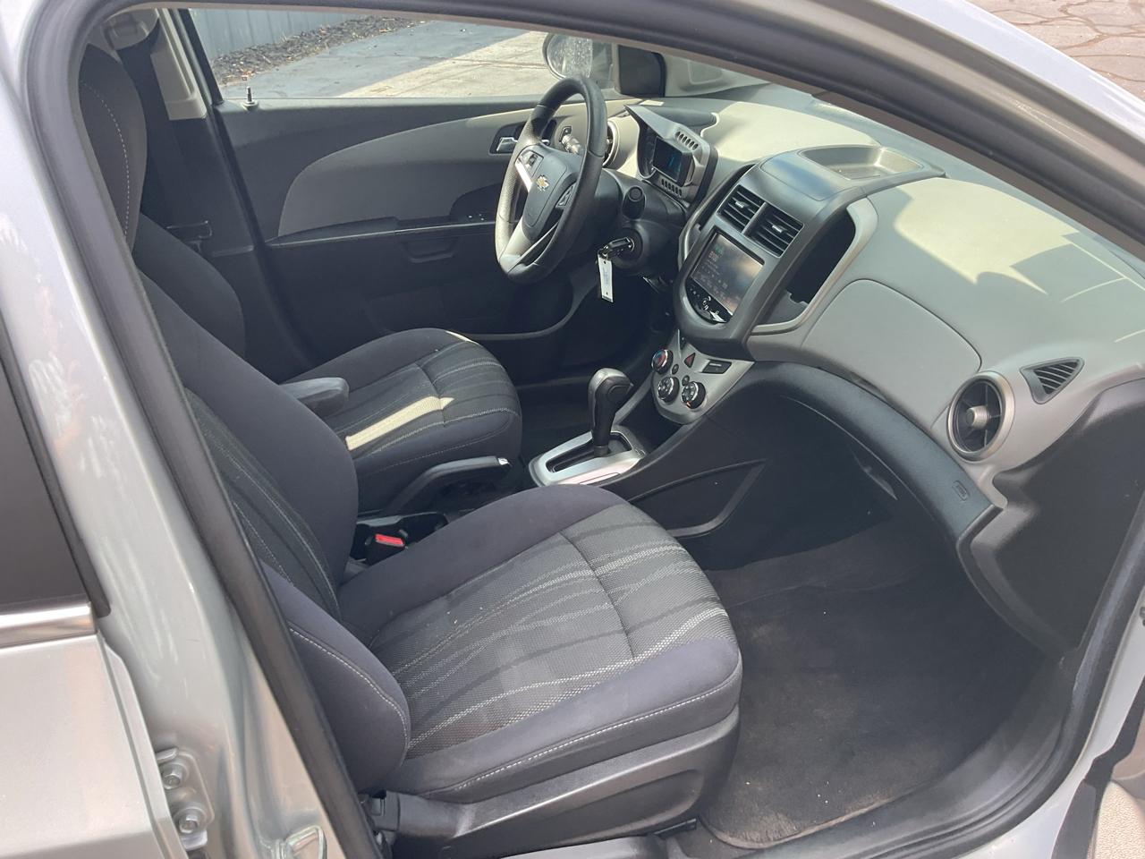 Chevrolet Sonic 4dr Sdn Auto LT 2015