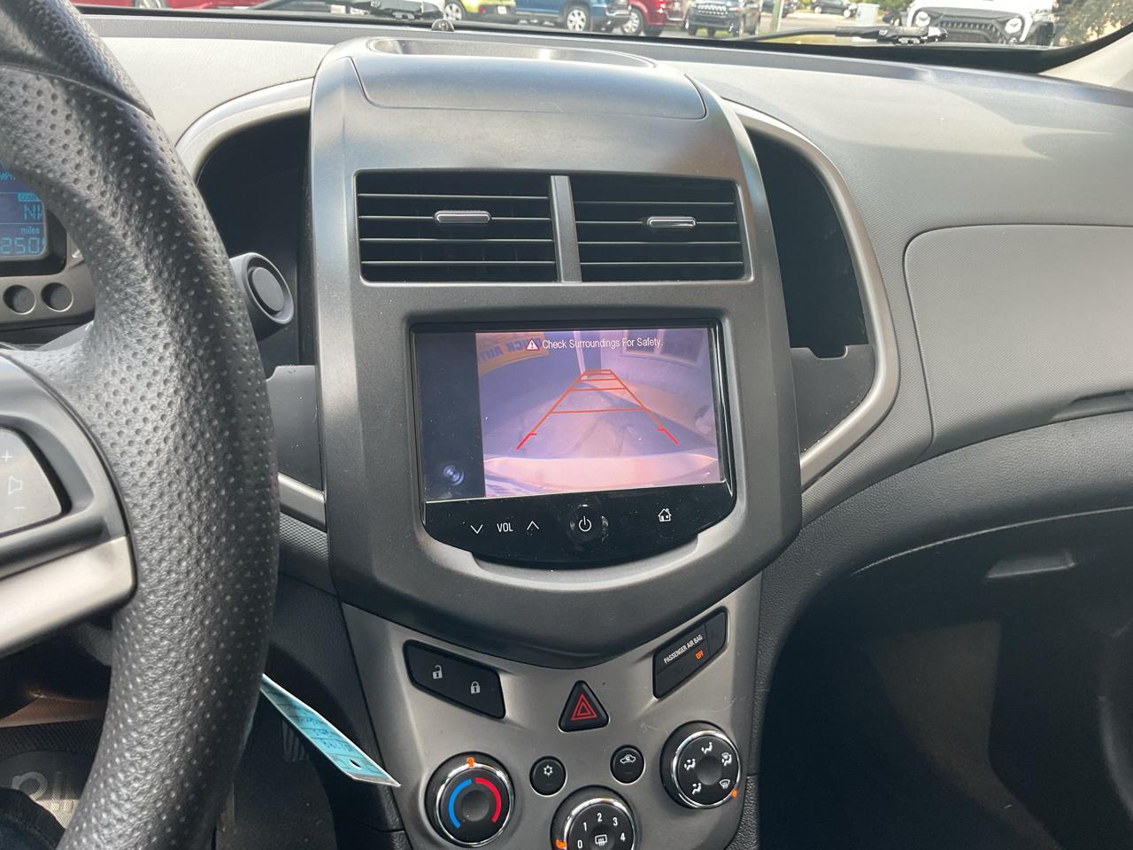 Chevrolet Sonic 4dr Sdn Auto LT 2015