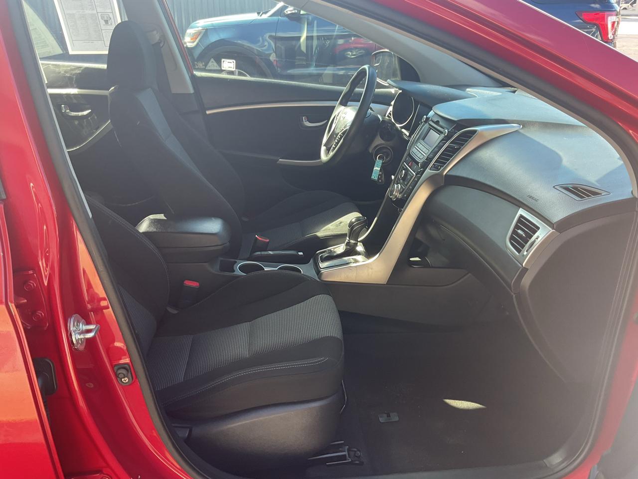 Hyundai Elantra GT 5dr HB Auto 2014