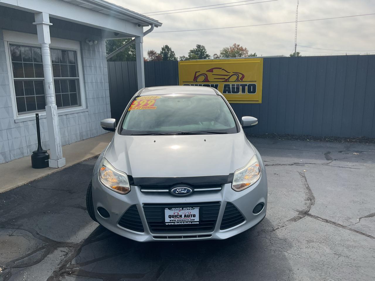 Ford Focus 4dr Sdn SE 2014