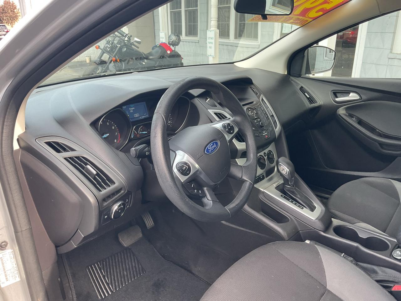 Ford Focus 4dr Sdn SE 2014