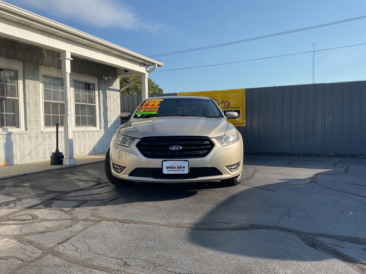 Ford Taurus SEL FWD 2017