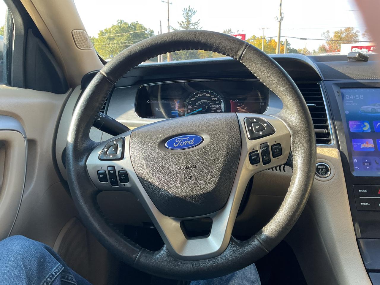 Ford Taurus SEL FWD 2017