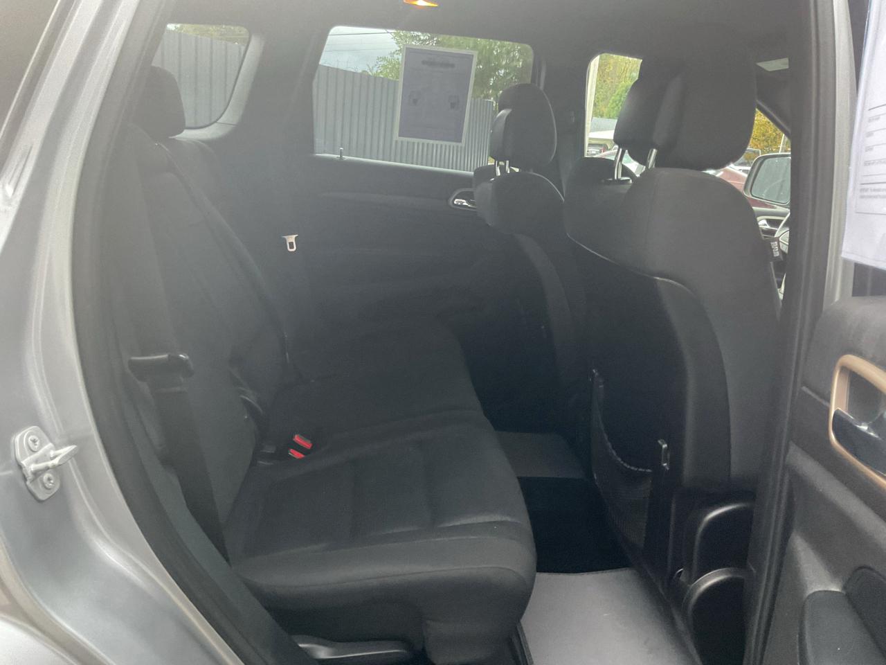 Jeep Grand Cherokee 4WD 4dr Laredo 2015