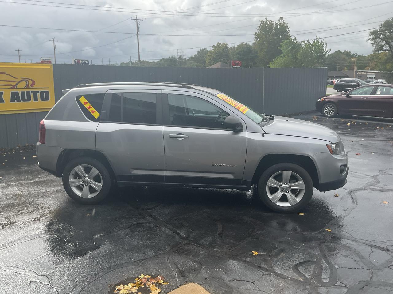 Jeep Compass Sport 4x4 *Ltd Avail* 2017