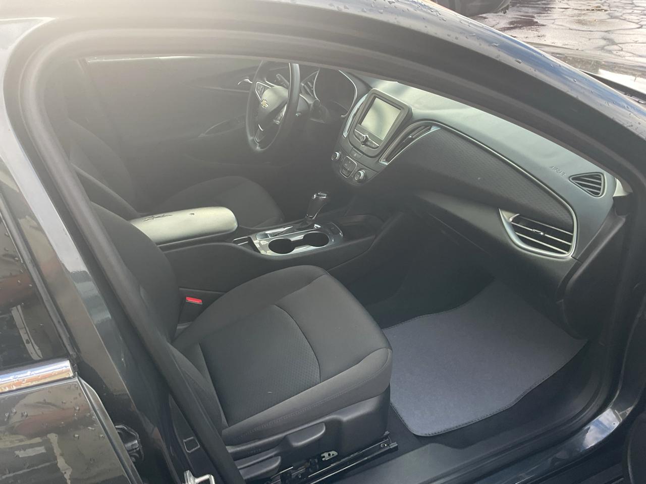 Chevrolet Malibu 4dr Sdn LS w/1LS 2017