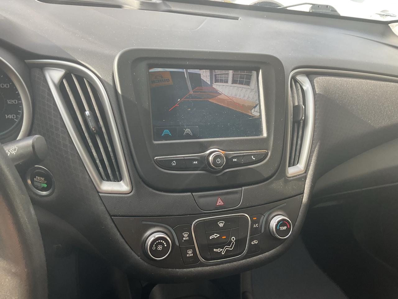 Chevrolet Malibu 4dr Sdn LS w/1LS 2017