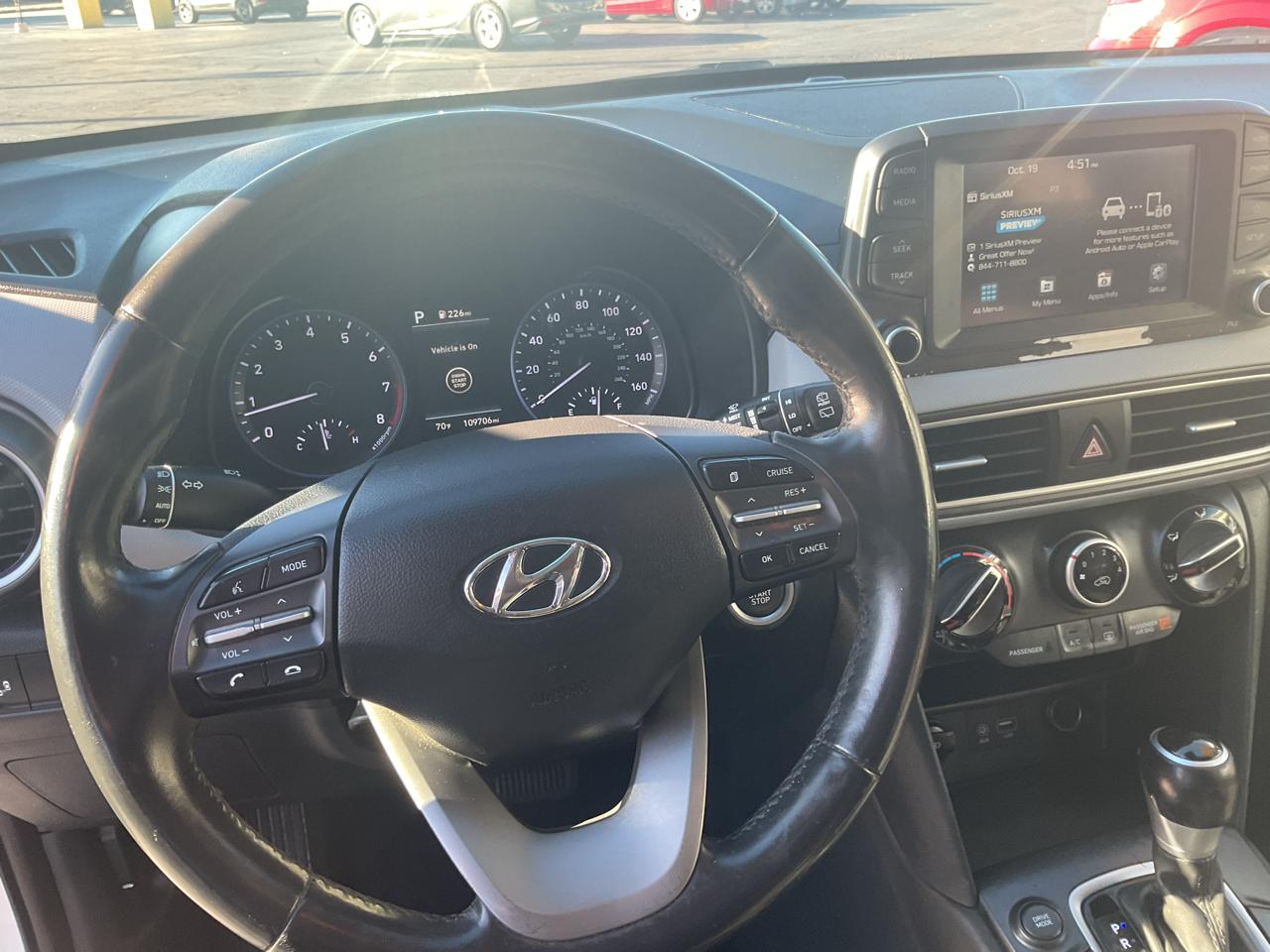 Hyundai Kona SEL Auto FWD 2021
