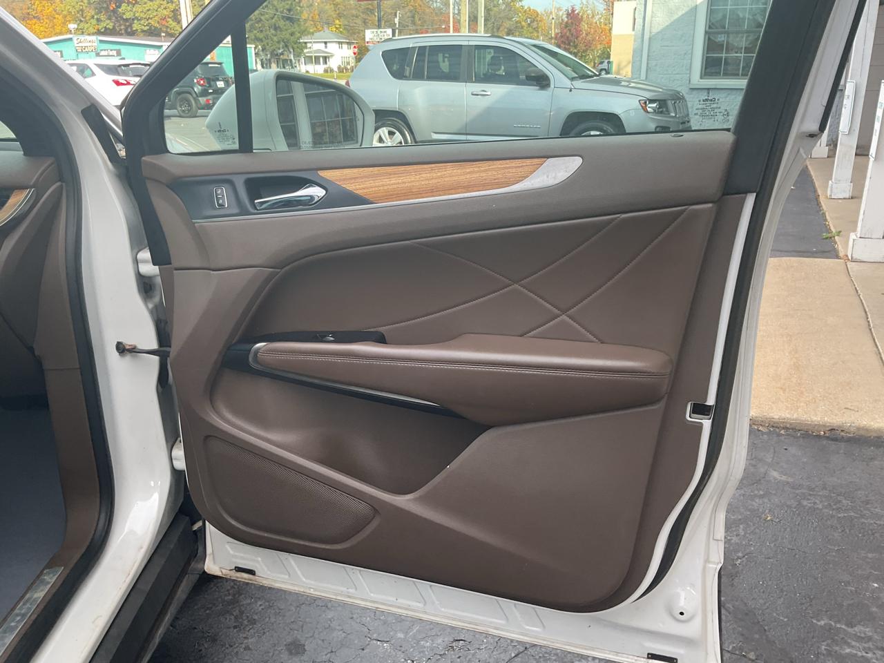Lincoln MKC AWD 4dr Reserve 2016