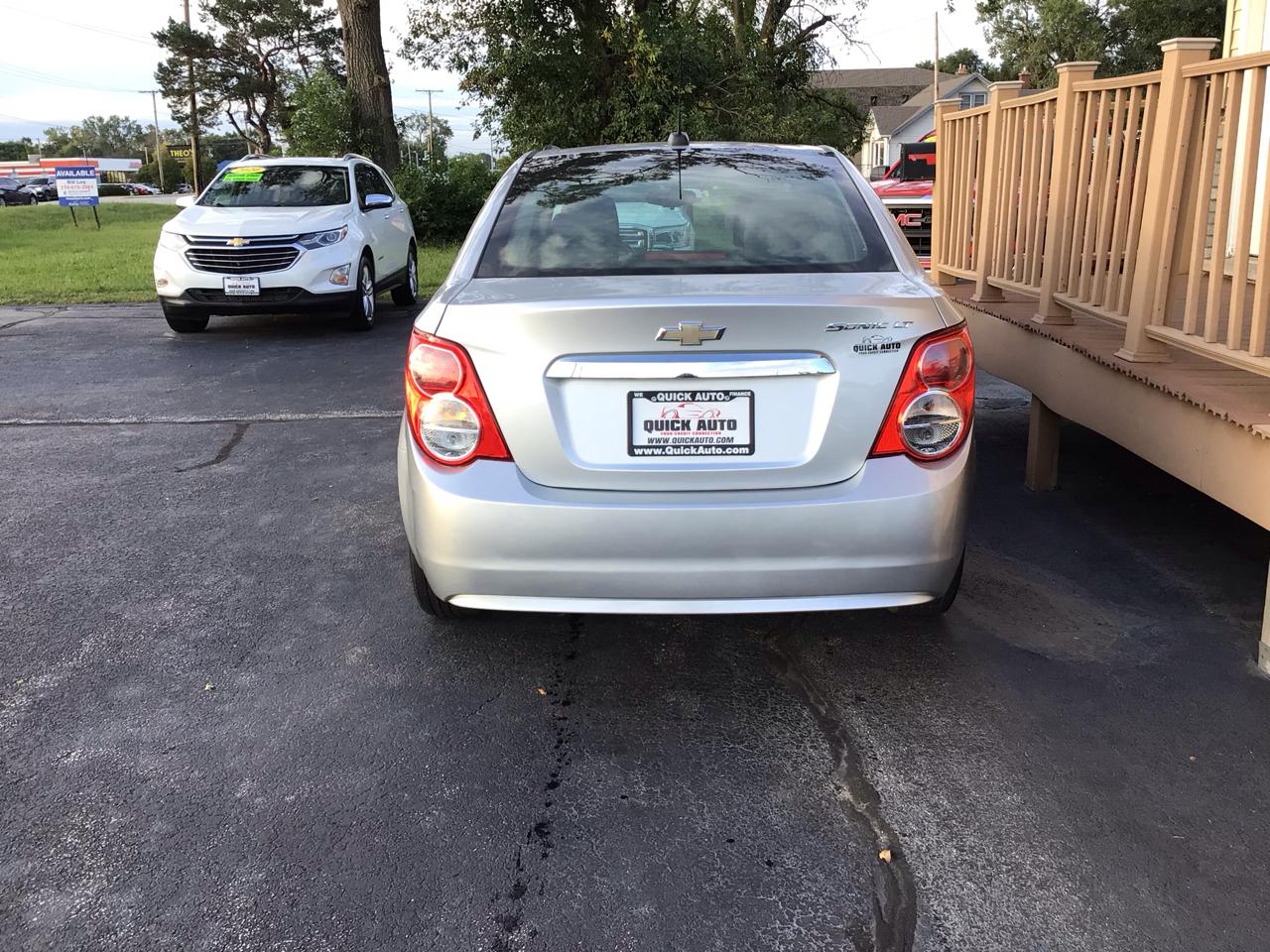 Chevrolet Sonic 4dr Sdn Auto LT 2015