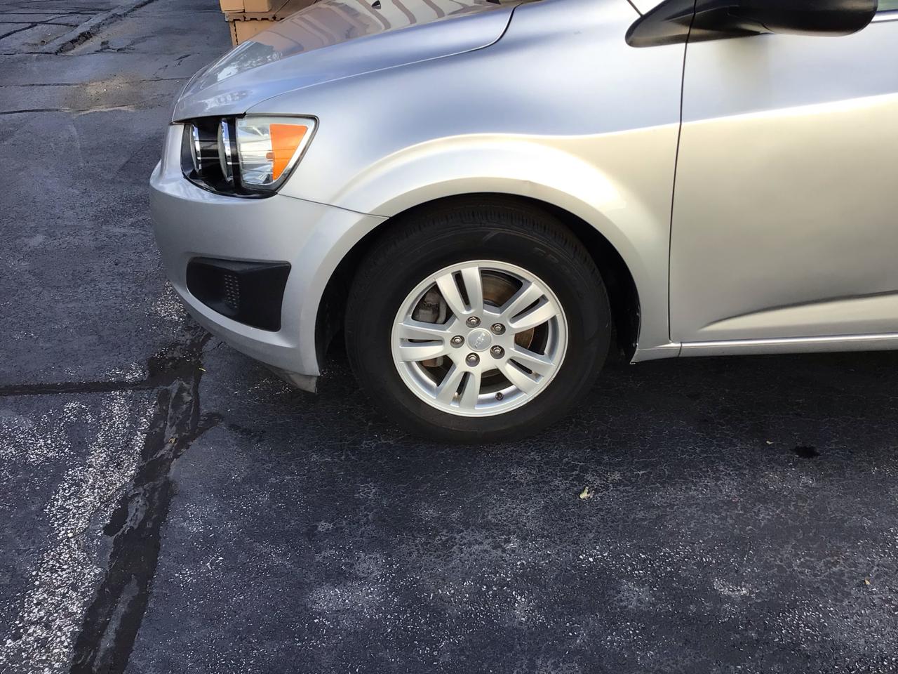 Chevrolet Sonic 4dr Sdn Auto LT 2015