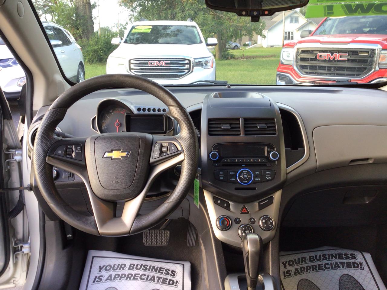 Chevrolet Sonic 4dr Sdn Auto LT 2015