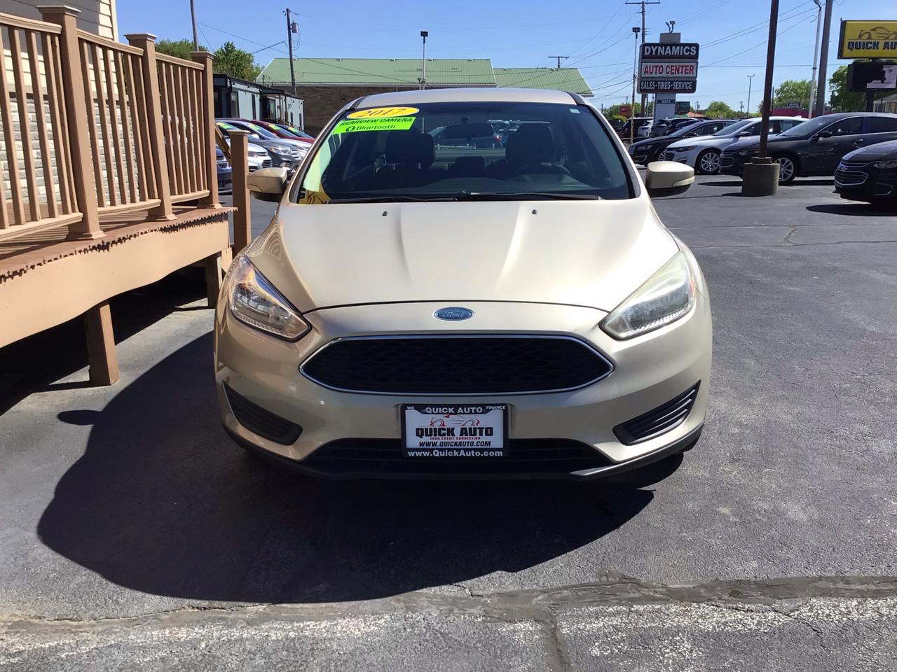 Ford Focus SE Sedan 2017