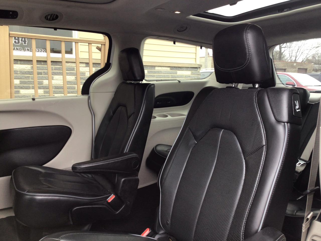 Chrysler Pacifica Limited FWD 2018