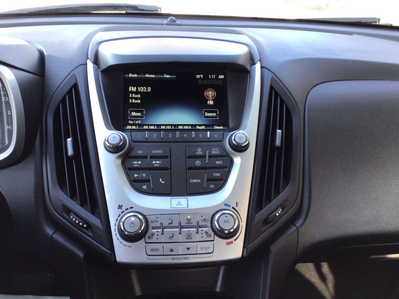 Chevrolet Equinox FWD 4dr LT w/1LT 2017